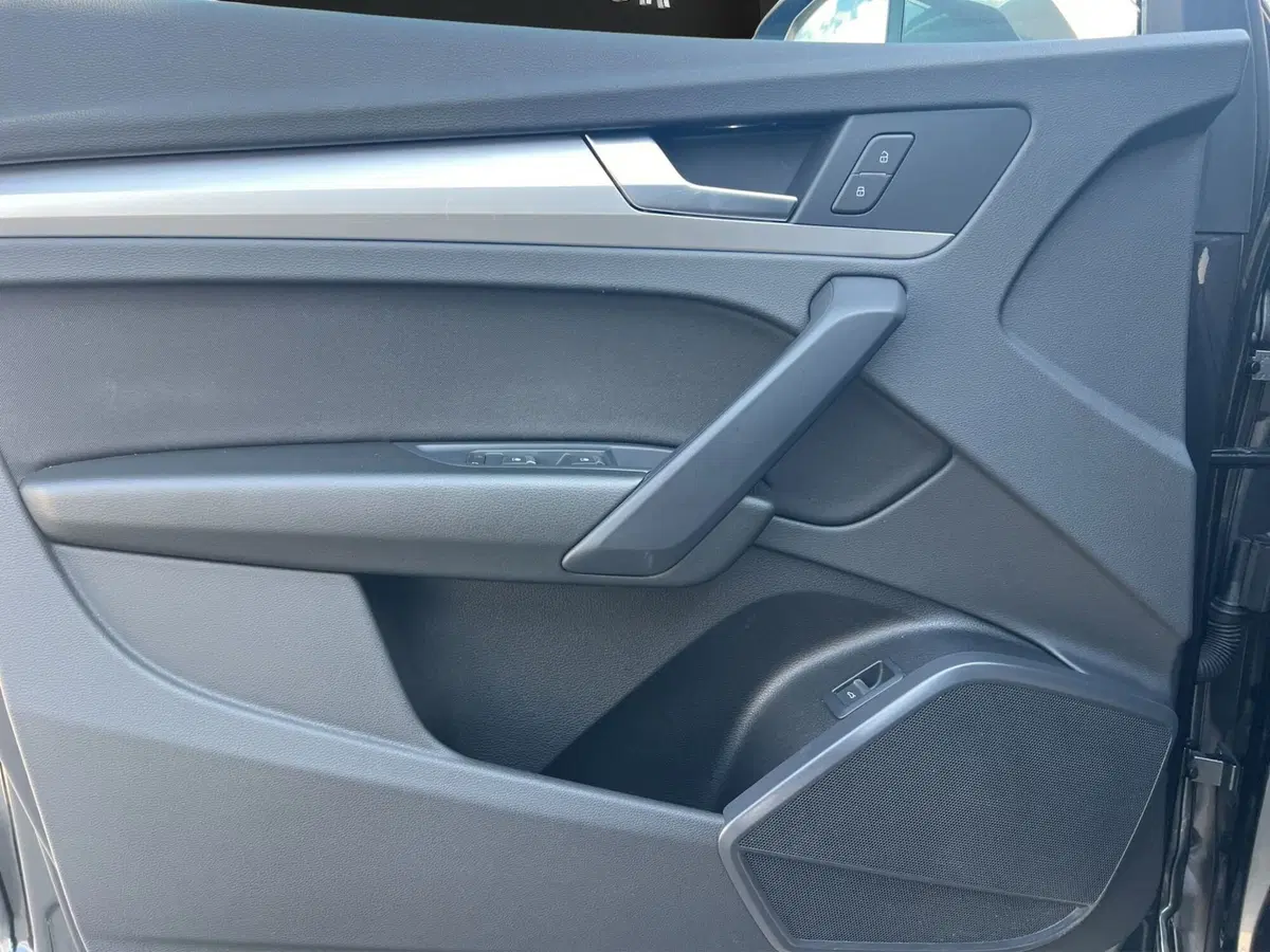 Audi Q4 Sportback usata a Cosenza (12)