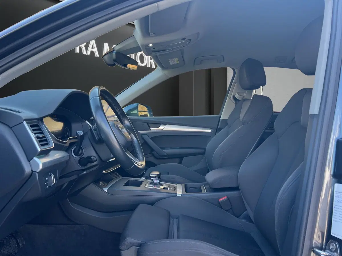 Audi Q4 Sportback usata a Cosenza (9)