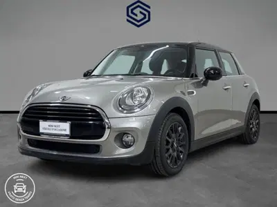 MINI Mini 1.5 Cooper D Boost 5 porte del 2017 usata a Oristano