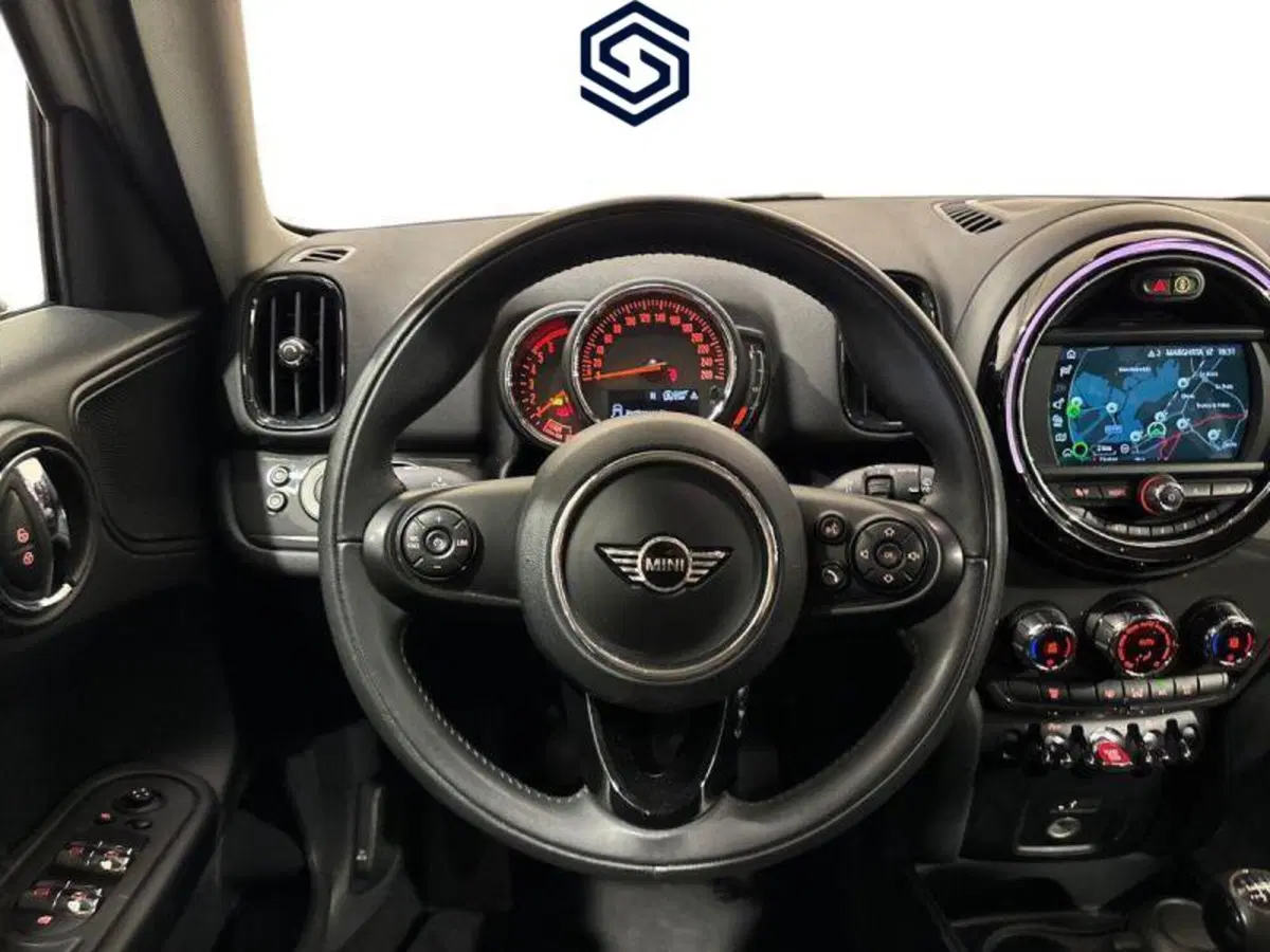 MINI Mini Countryman usata a Oristano (11)