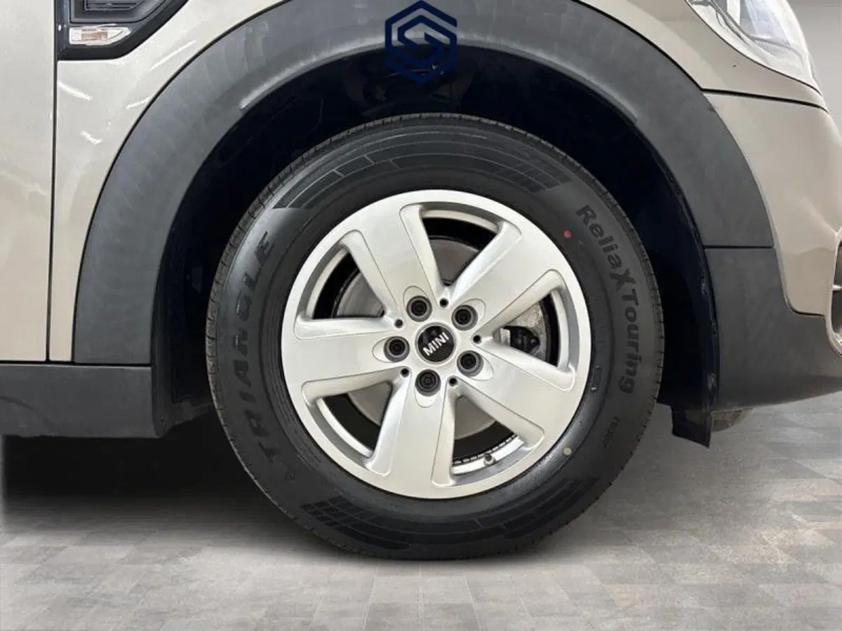 MINI Mini Countryman usata a Oristano (17)