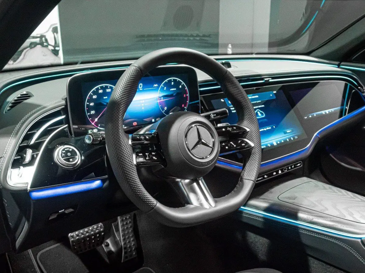 Mercedes-Benz Classe E Station Wagon nuova a Ancona (12)