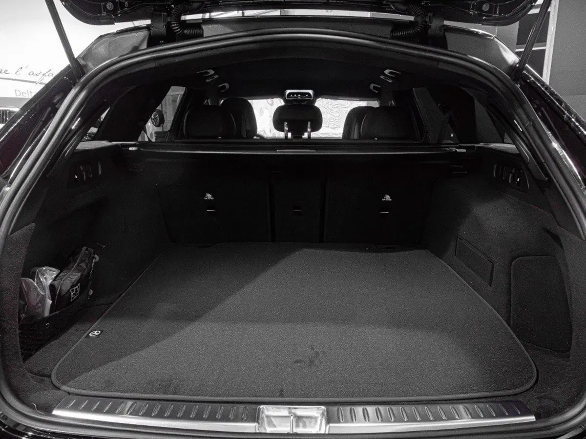 Mercedes-Benz Classe E Station Wagon nuova a Ancona (9)