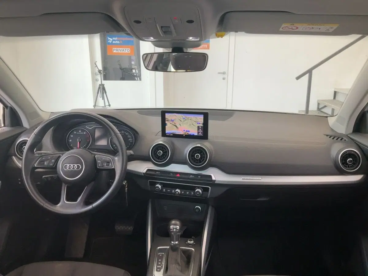 Audi Q2 usata a Como (9)