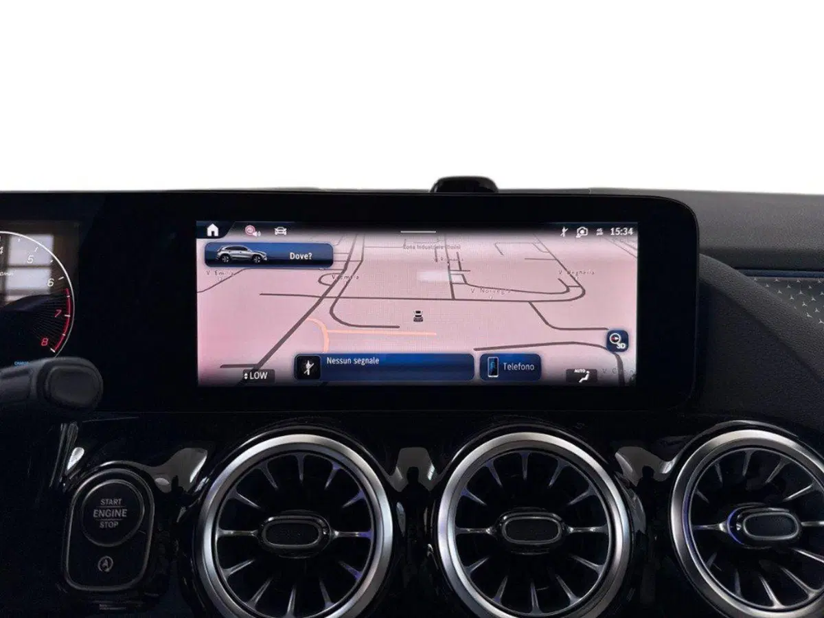 Mercedes-Benz GLA SUV nuova a Rimini (15)