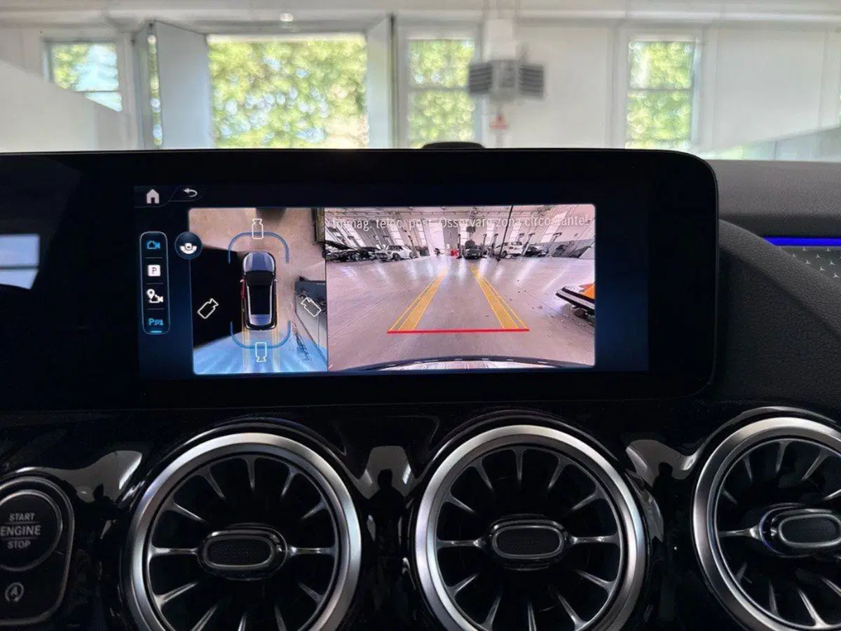 Mercedes-Benz GLA SUV nuova a Rimini (19)