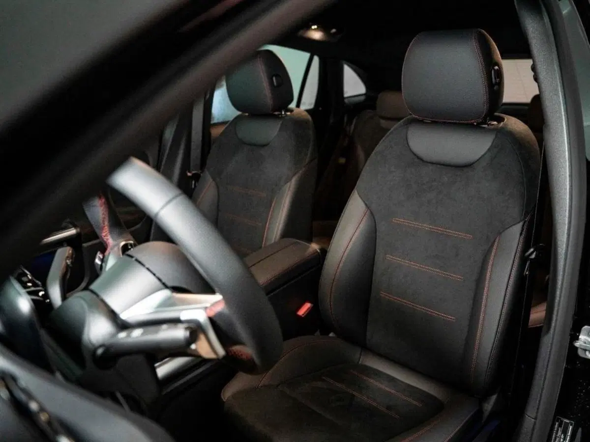 Mercedes-Benz GLA SUV nuova a Ancona (12)