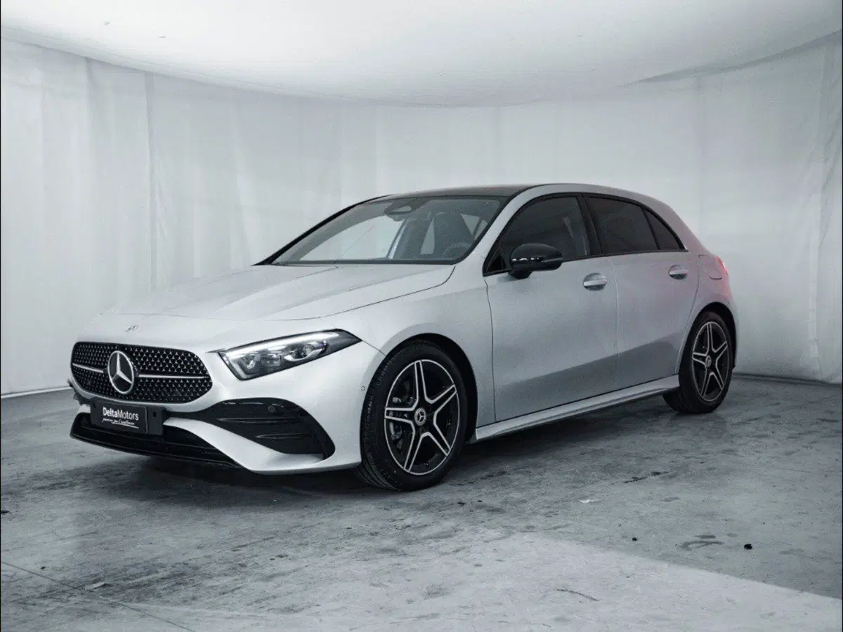 Mercedes-Benz Classe A Sedan nuova a Macerata