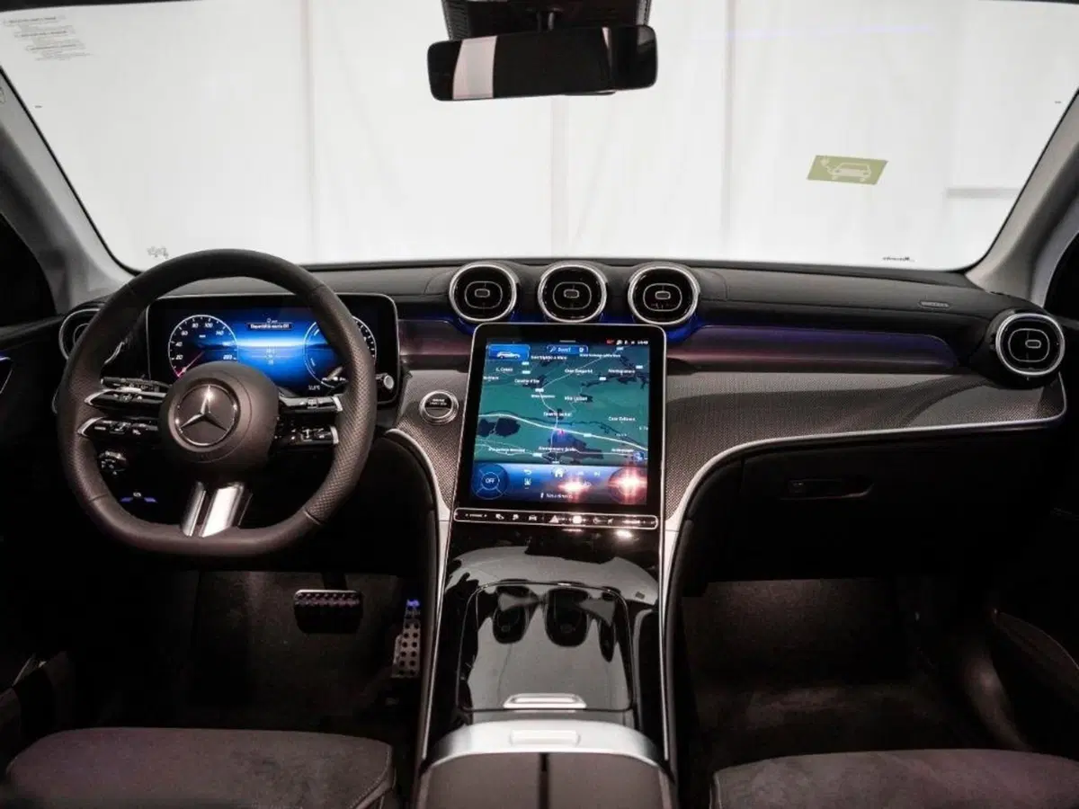 Mercedes-Benz GLC SUV nuova a Ancona (17)