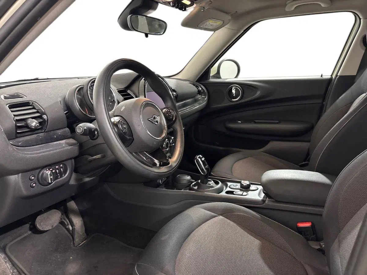 MINI Mini Clubman usata a Torino (18)
