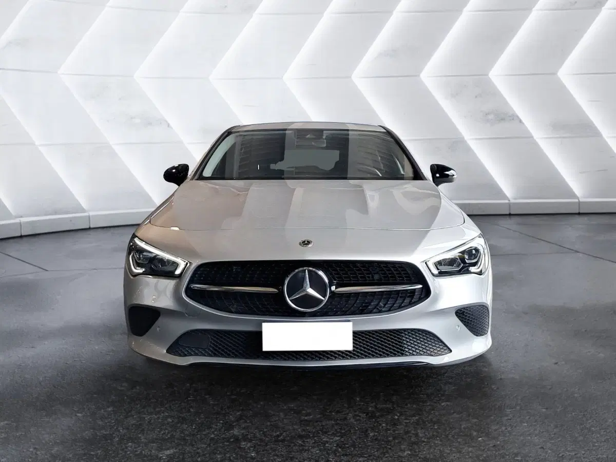 Mercedes-Benz CLA Shooting Brake usata a Salerno (2)