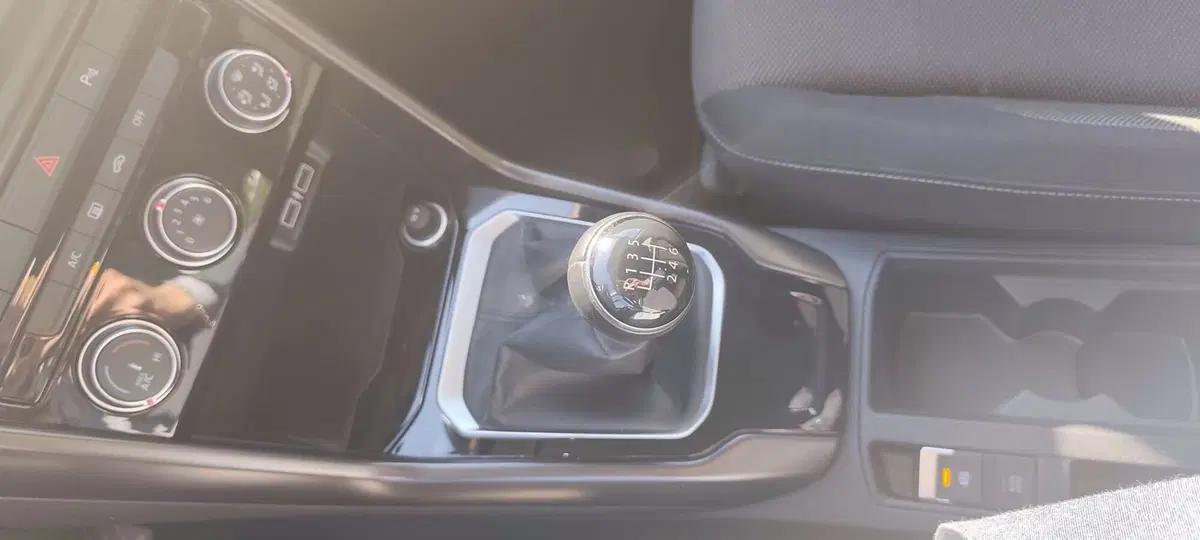 Volkswagen T-Roc usata a Avellino (11)