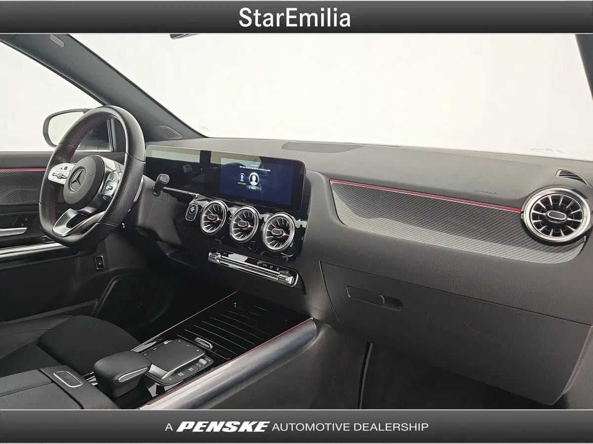 Mercedes-Benz GLA SUV usata a Bologna (16)
