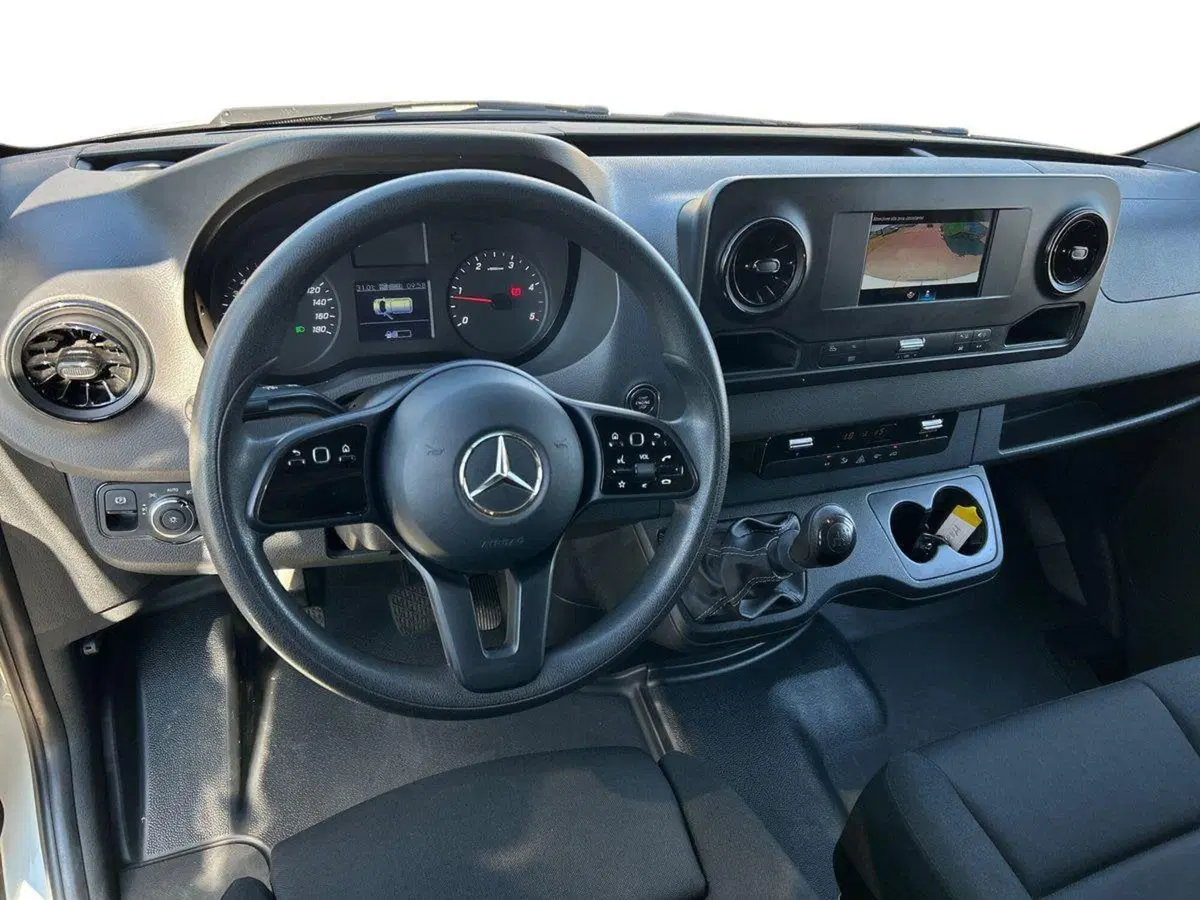 Mercedes-Benz Sprinter usata a Milano (11)