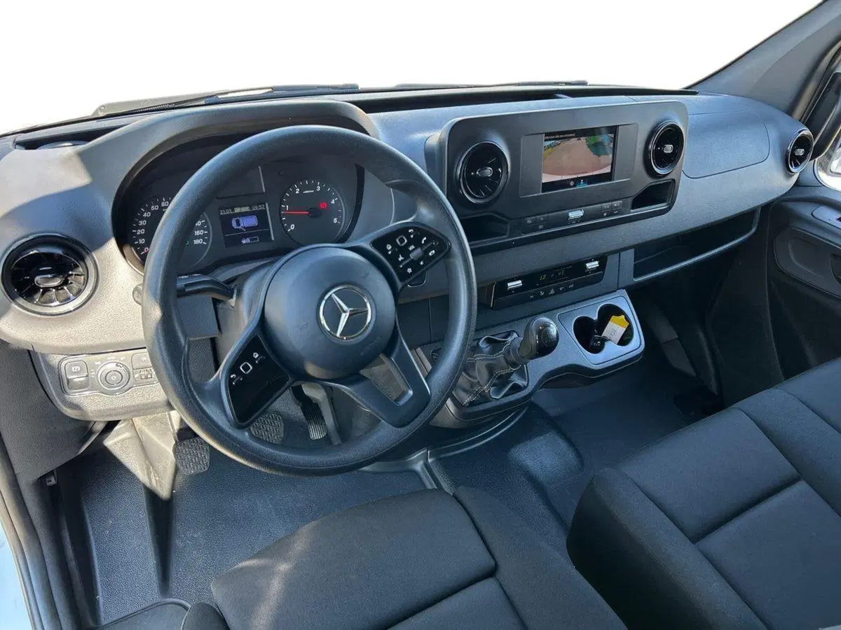 Mercedes-Benz Sprinter usata a Milano (9)