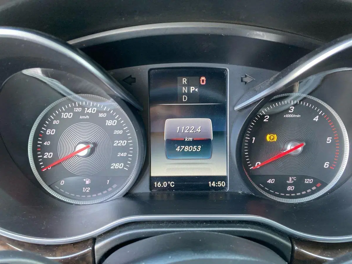 Mercedes-Benz Classe V usata a Milano (13)