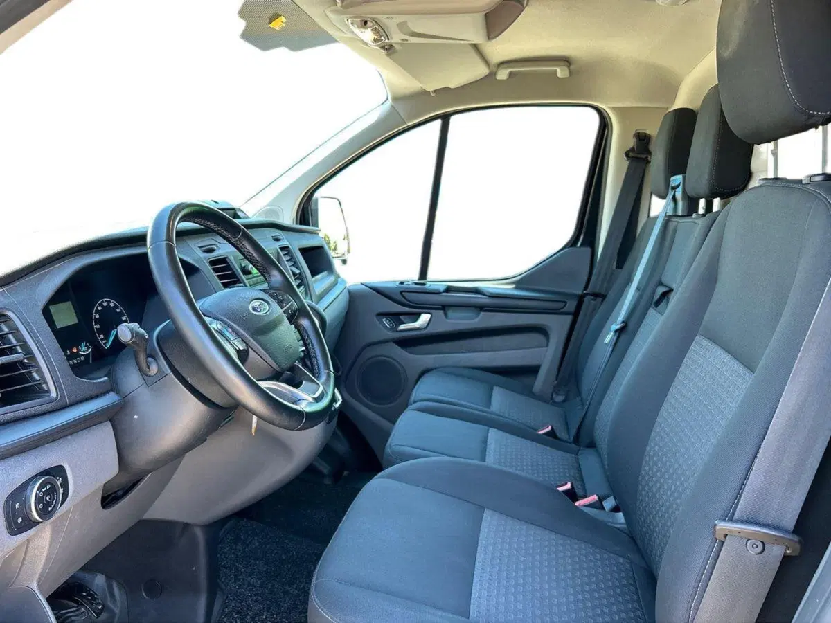 Ford Transit Custom Furgone usata a Milano (10)