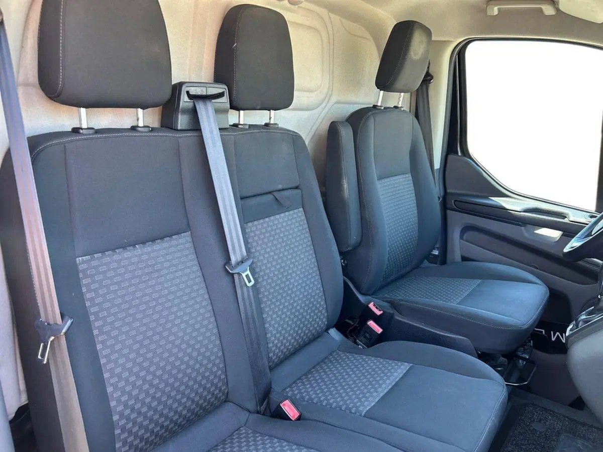 Ford Transit Custom Furgone usata a Milano (16)