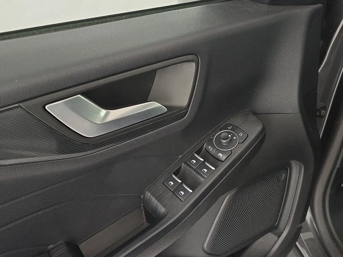 Ford Kuga usata a Cuneo (15)