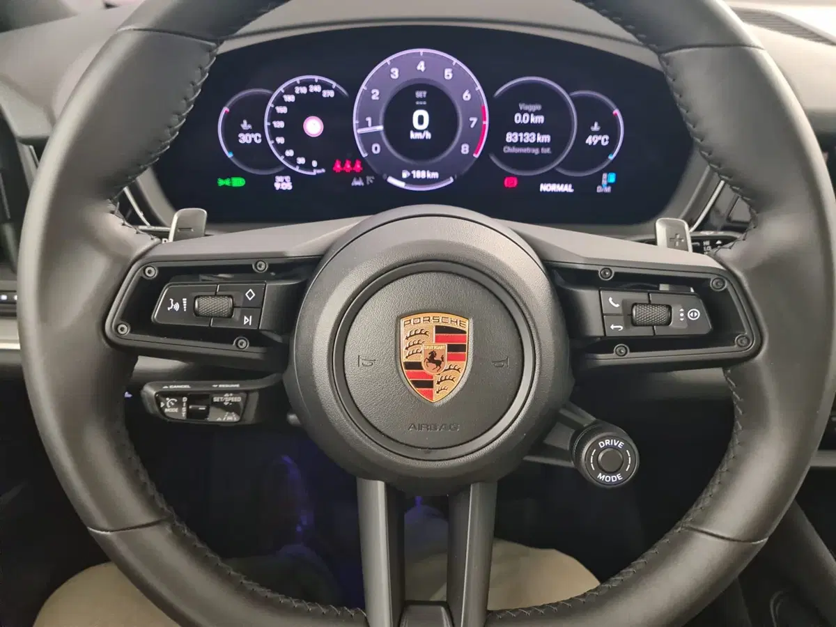 Porsche Cayenne Coupé usata a Bergamo (14)