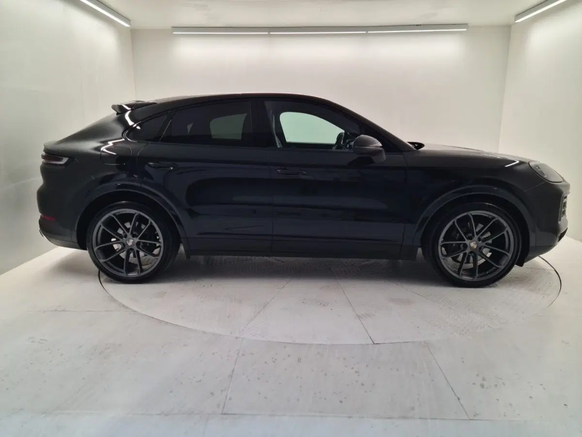 Porsche Cayenne Coupé usata a Bergamo (4)