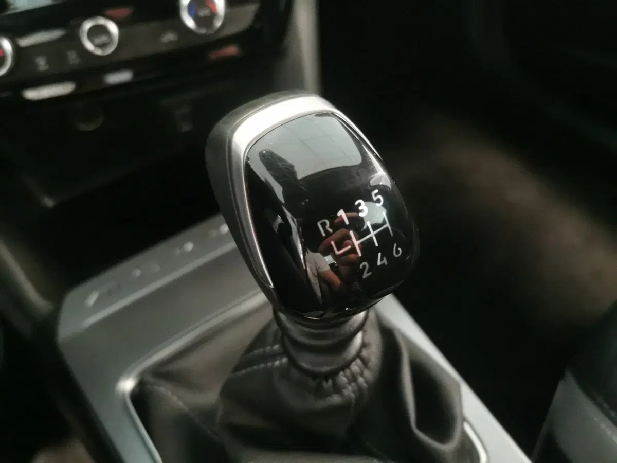 Opel Mokka nuova a Brindisi (12)
