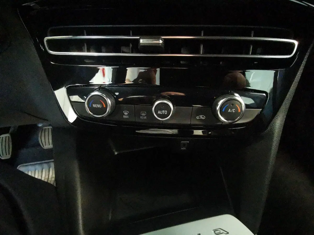 Opel Mokka nuova a Brindisi (14)