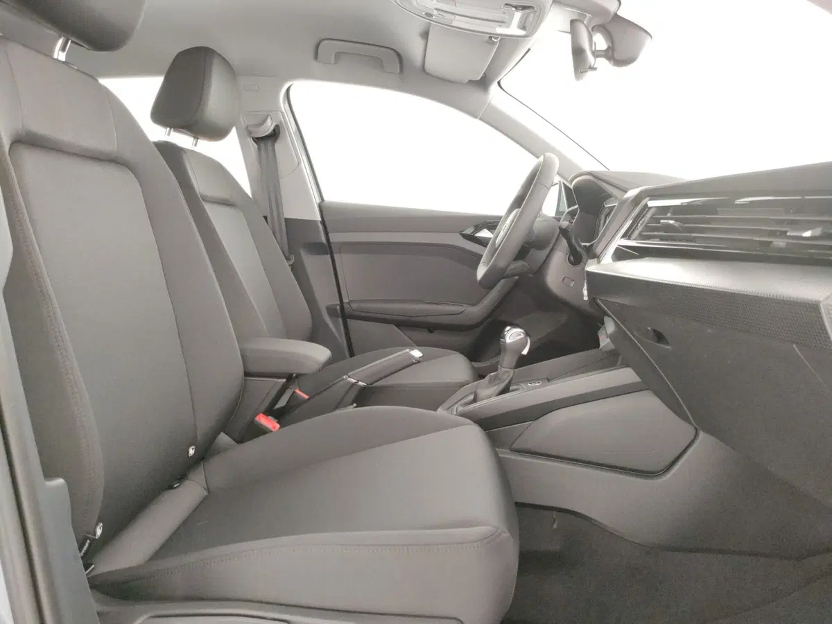 Audi A1 Sportback usata a Caserta (8)