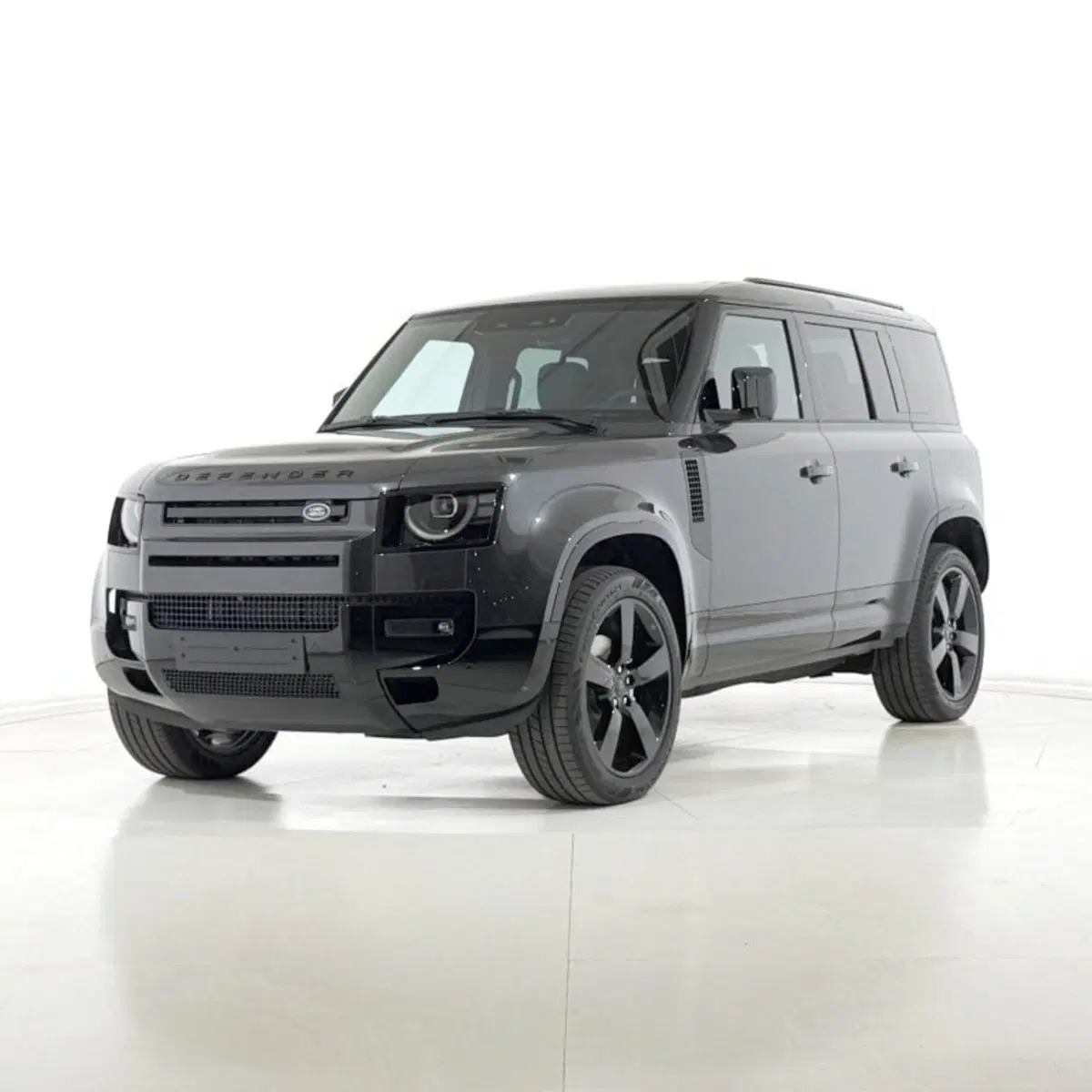 Land Rover Defender nuova a Perugia