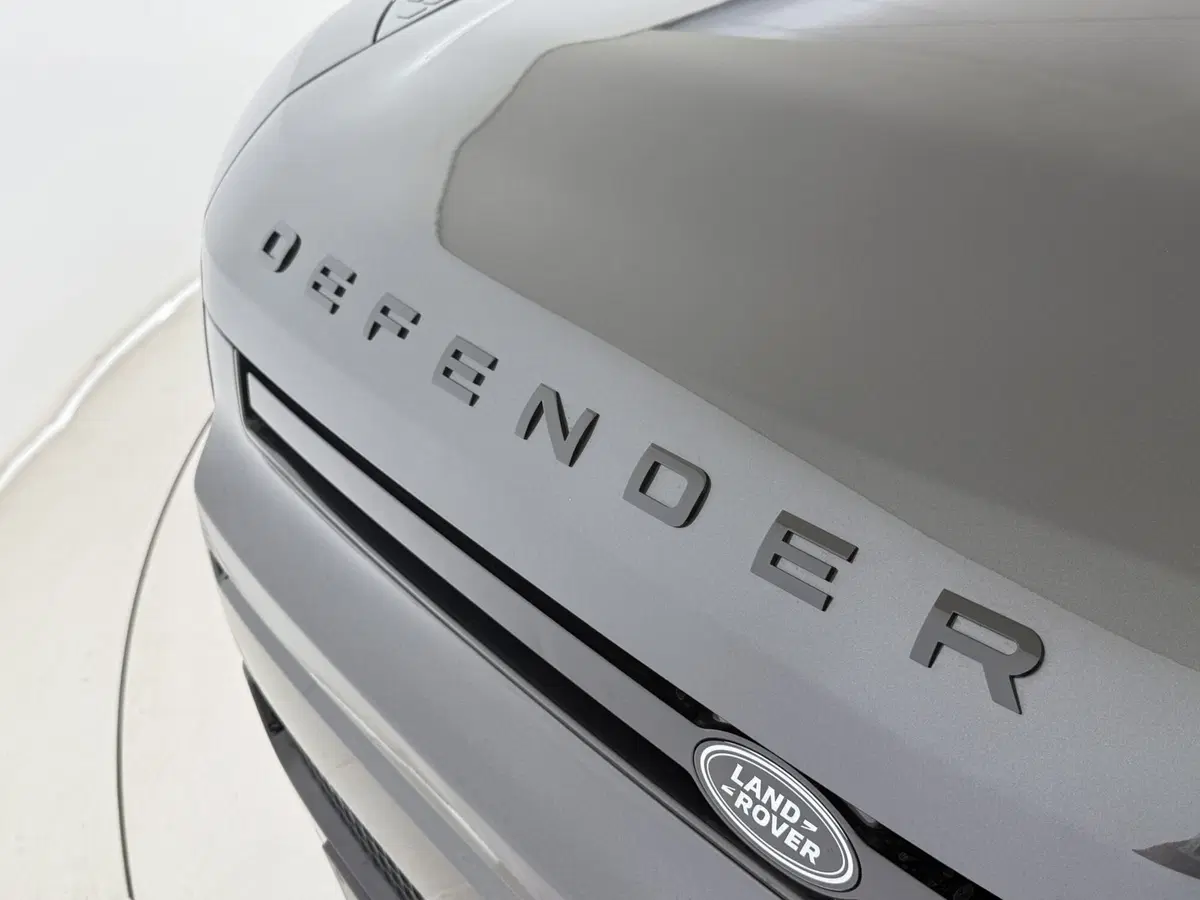 Land Rover Defender nuova a Perugia (18)