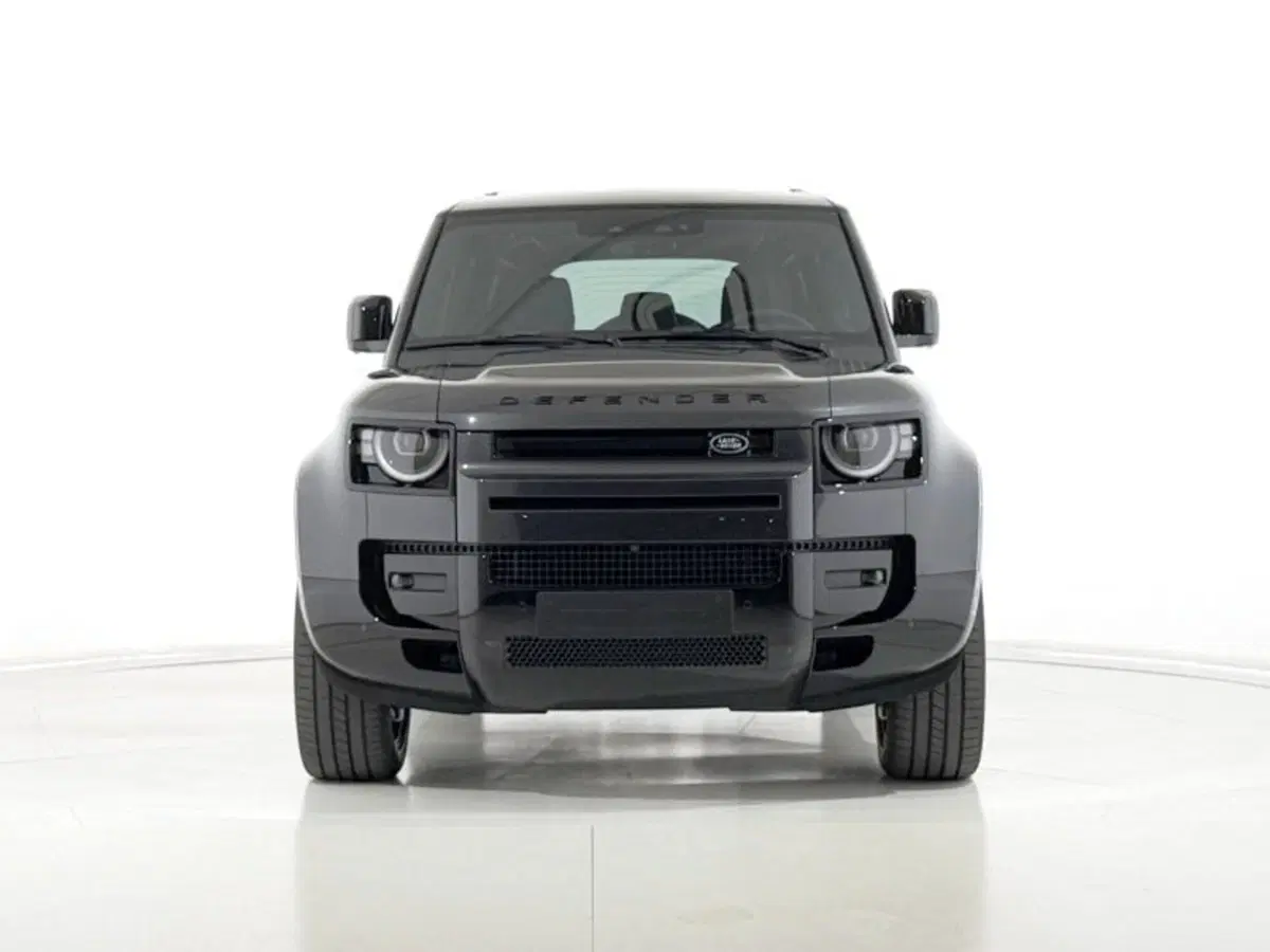 Land Rover Defender nuova a Perugia (8)