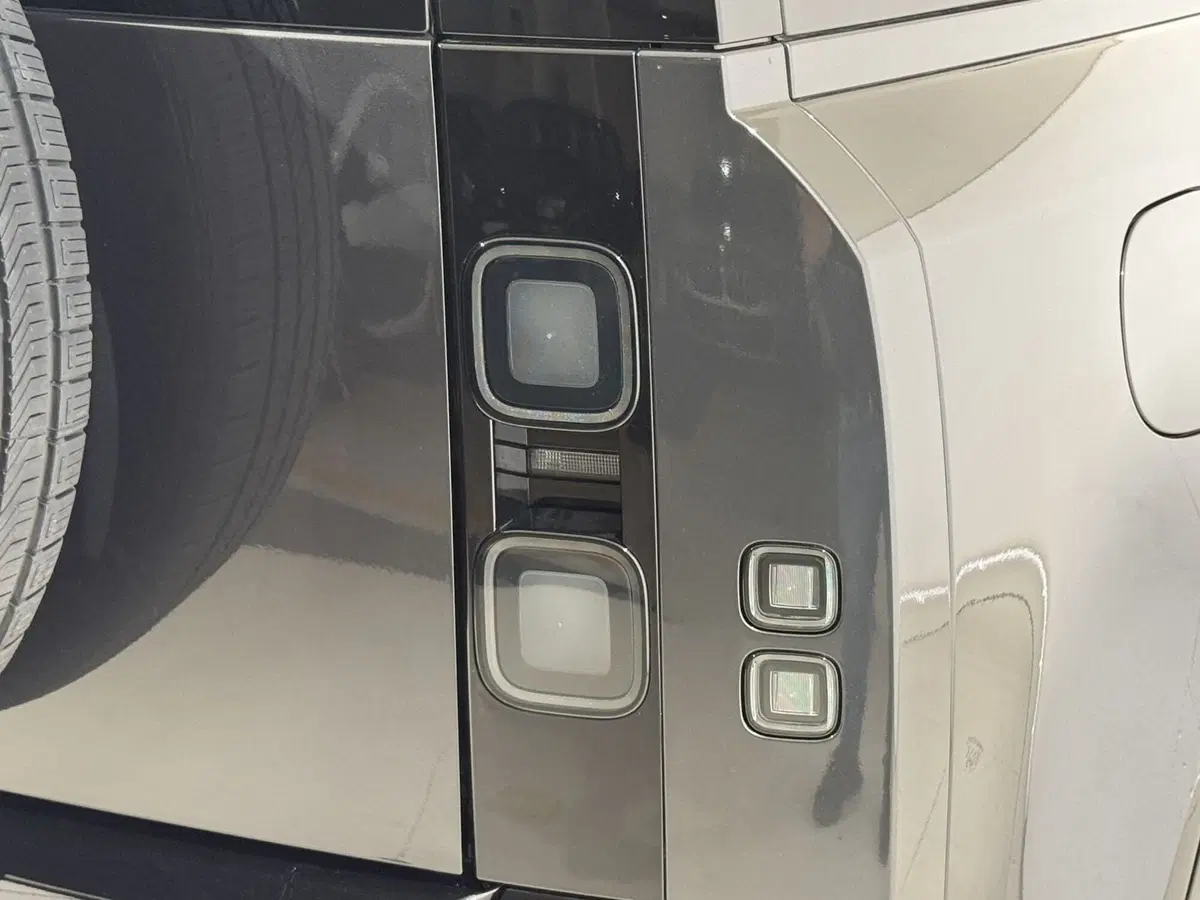 Land Rover Defender nuova a Perugia (9)
