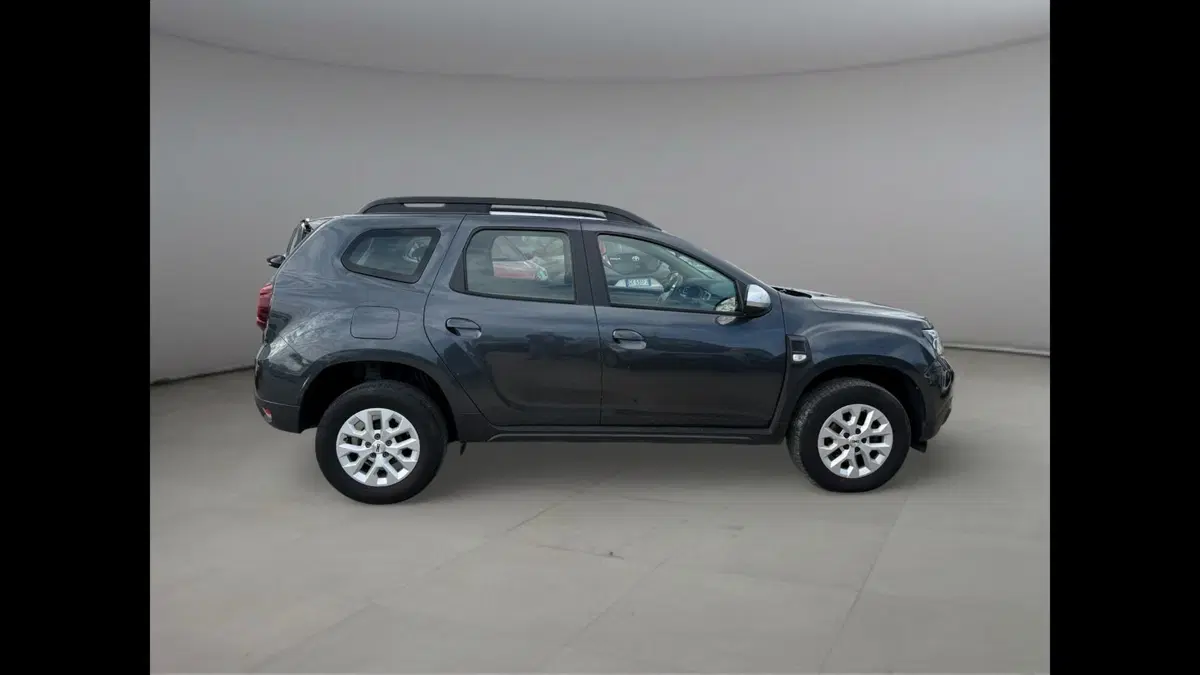 Dacia Duster usata a Palermo (6)