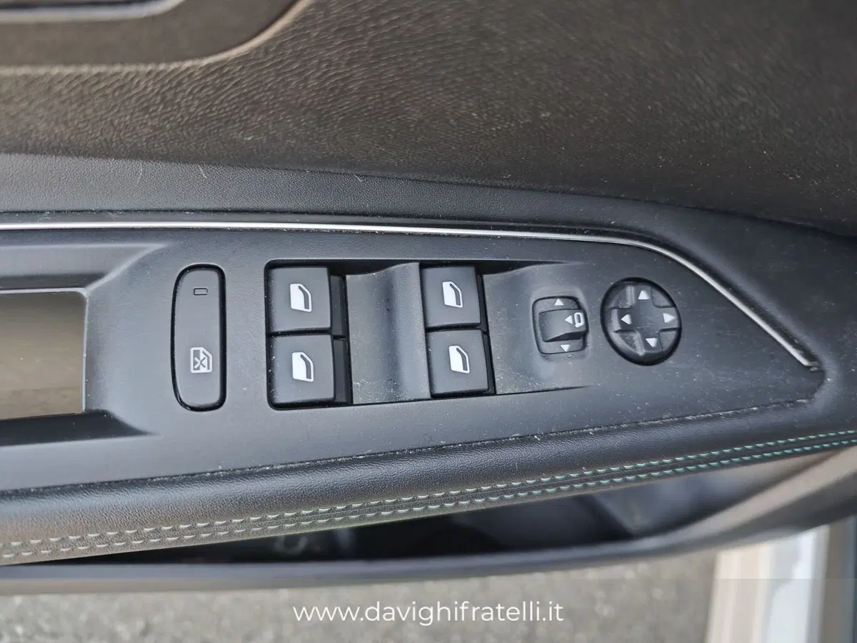 Peugeot 3008 usata a Cremona (18)