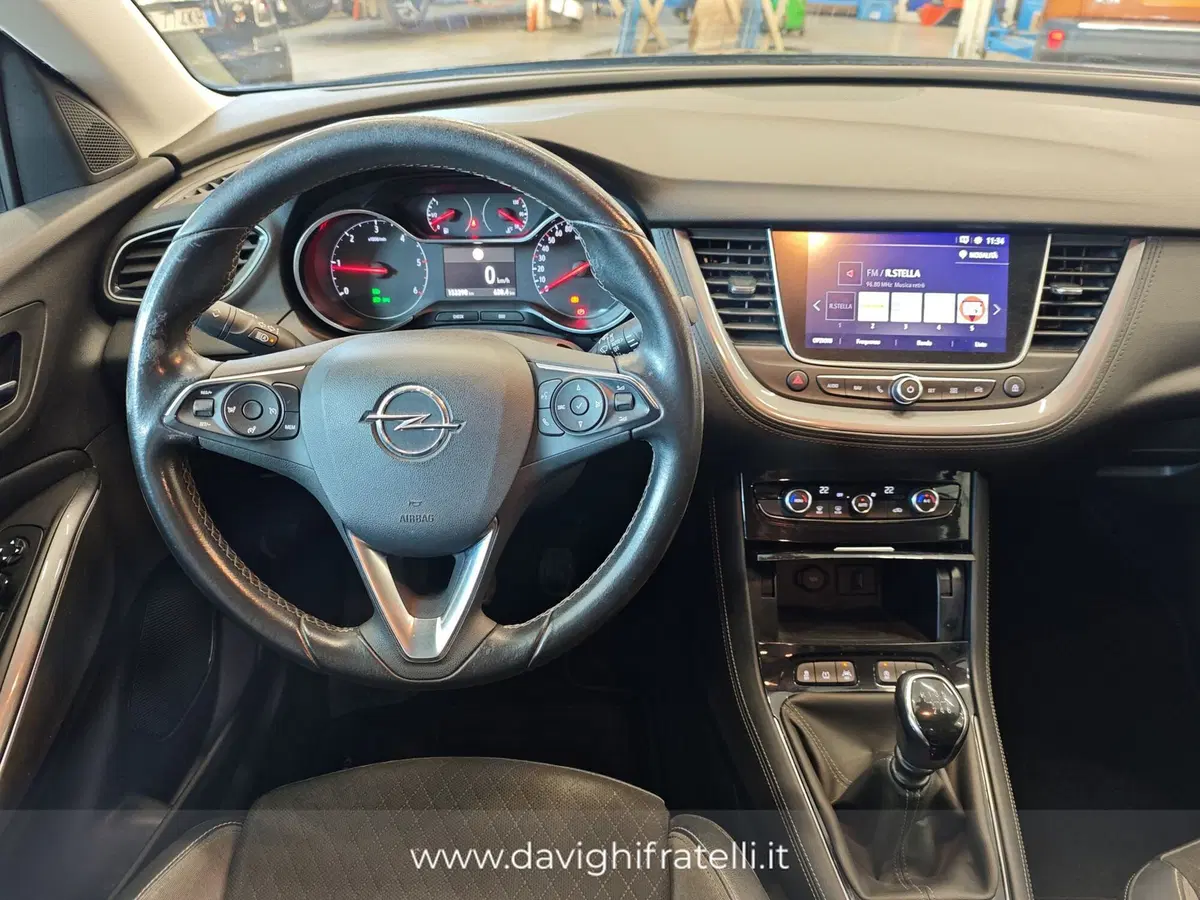 Opel Grandland X usata a Cremona (11)