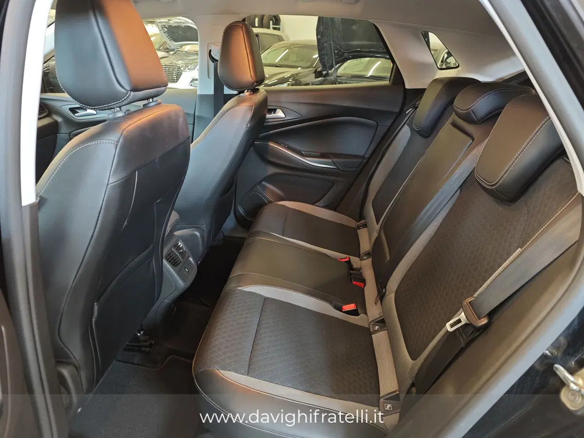 Opel Grandland X usata a Cremona (18)
