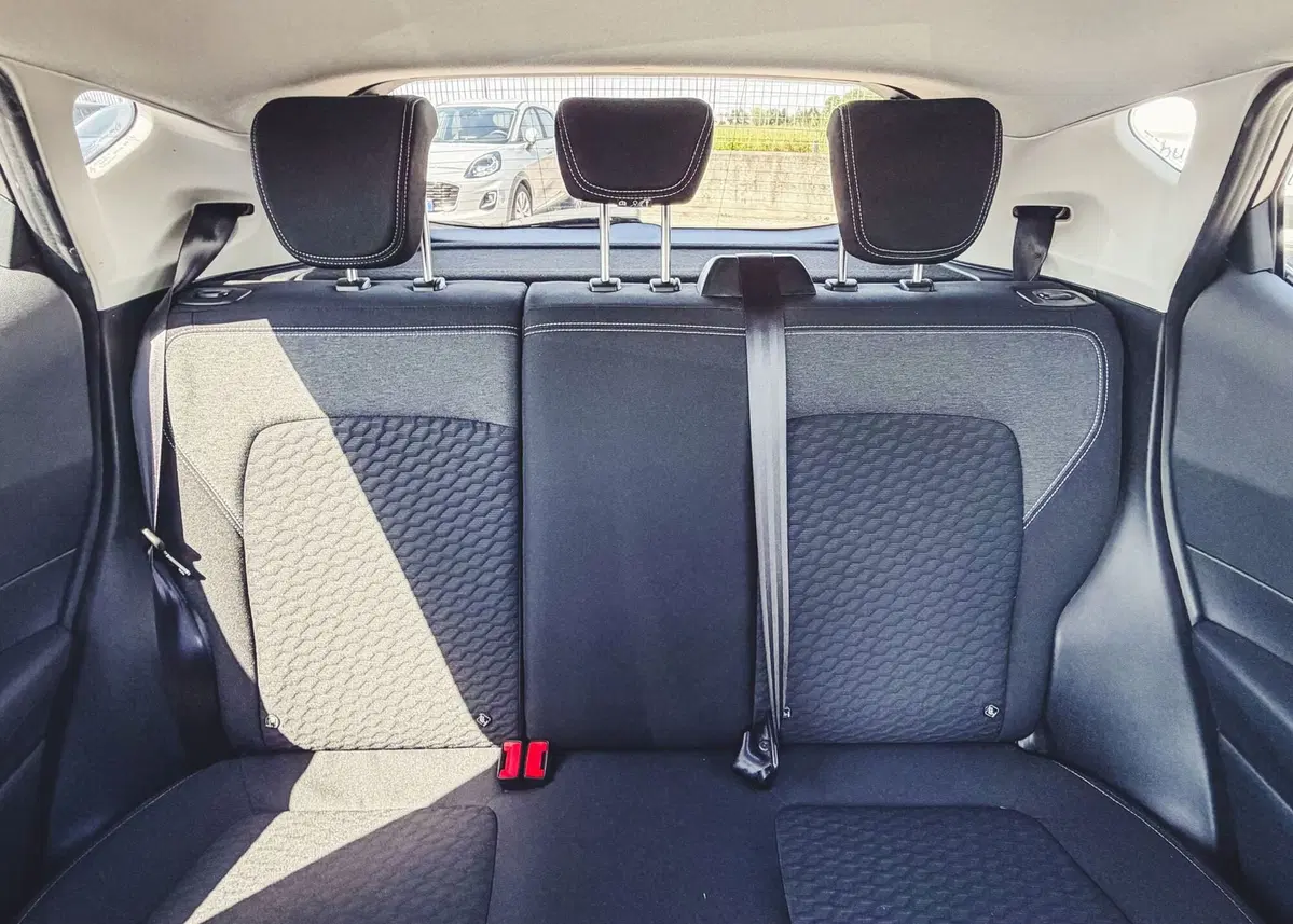 Ford Fiesta usata a Novara (9)
