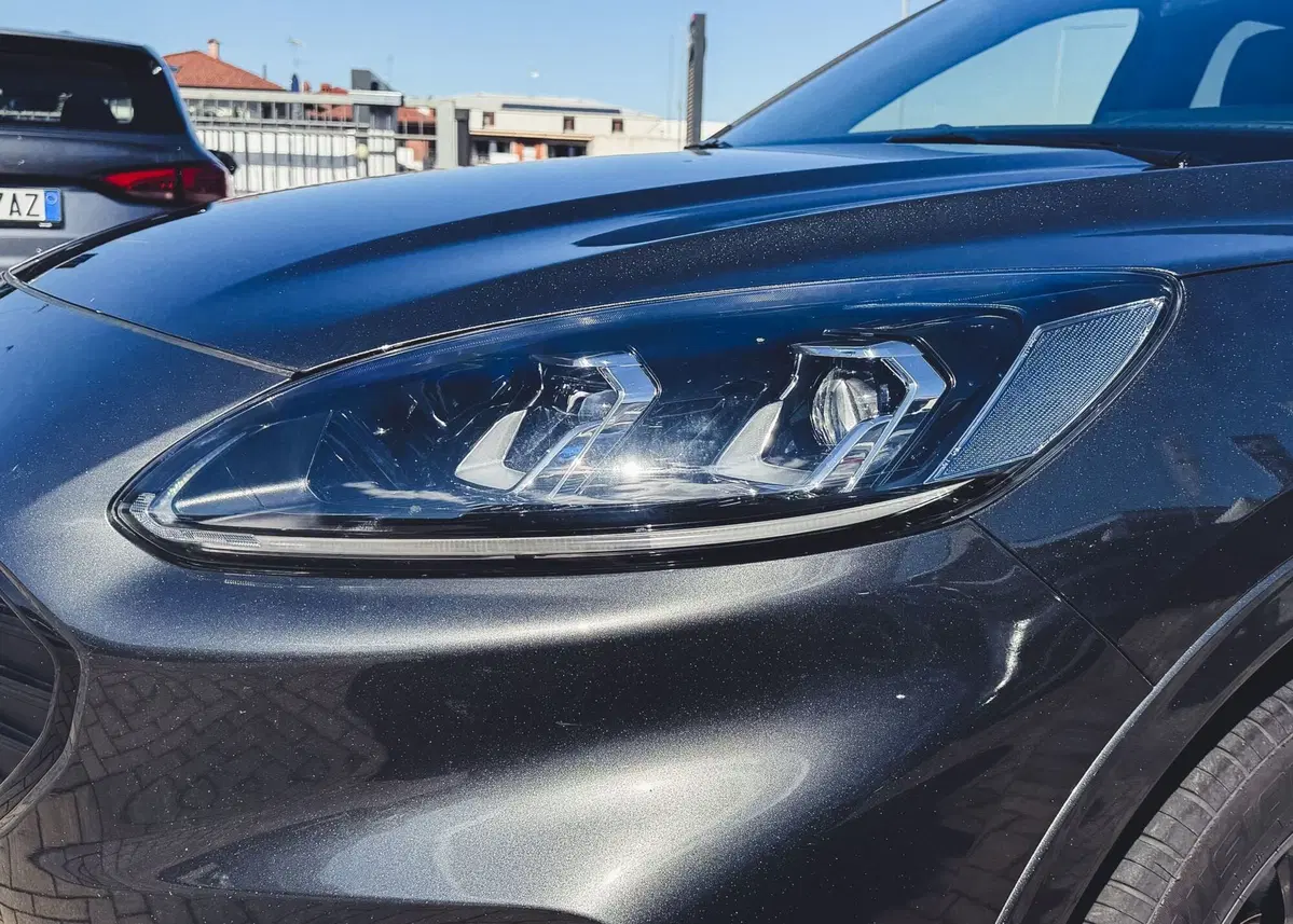 Ford Kuga usata a Vercelli (13)