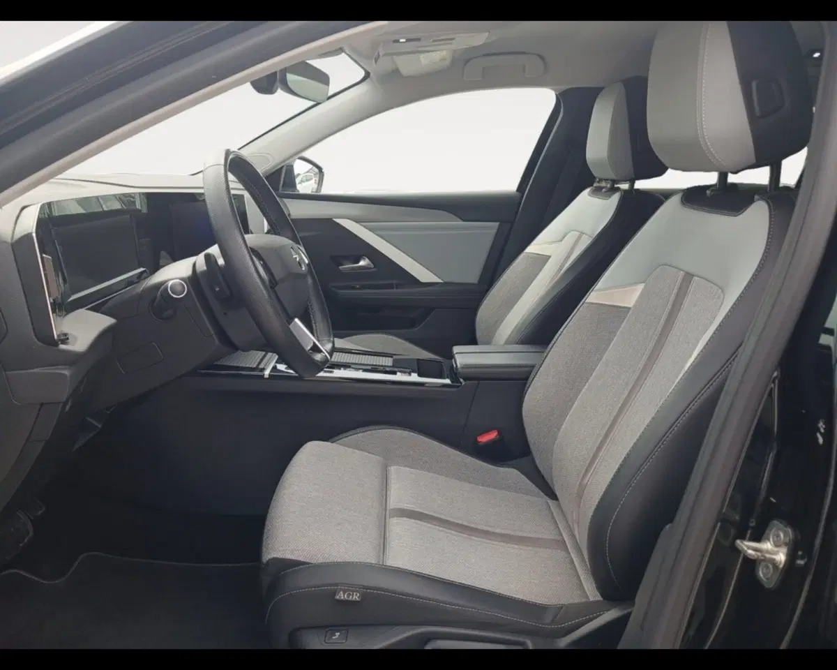 Opel Astra usata a Bologna (9)