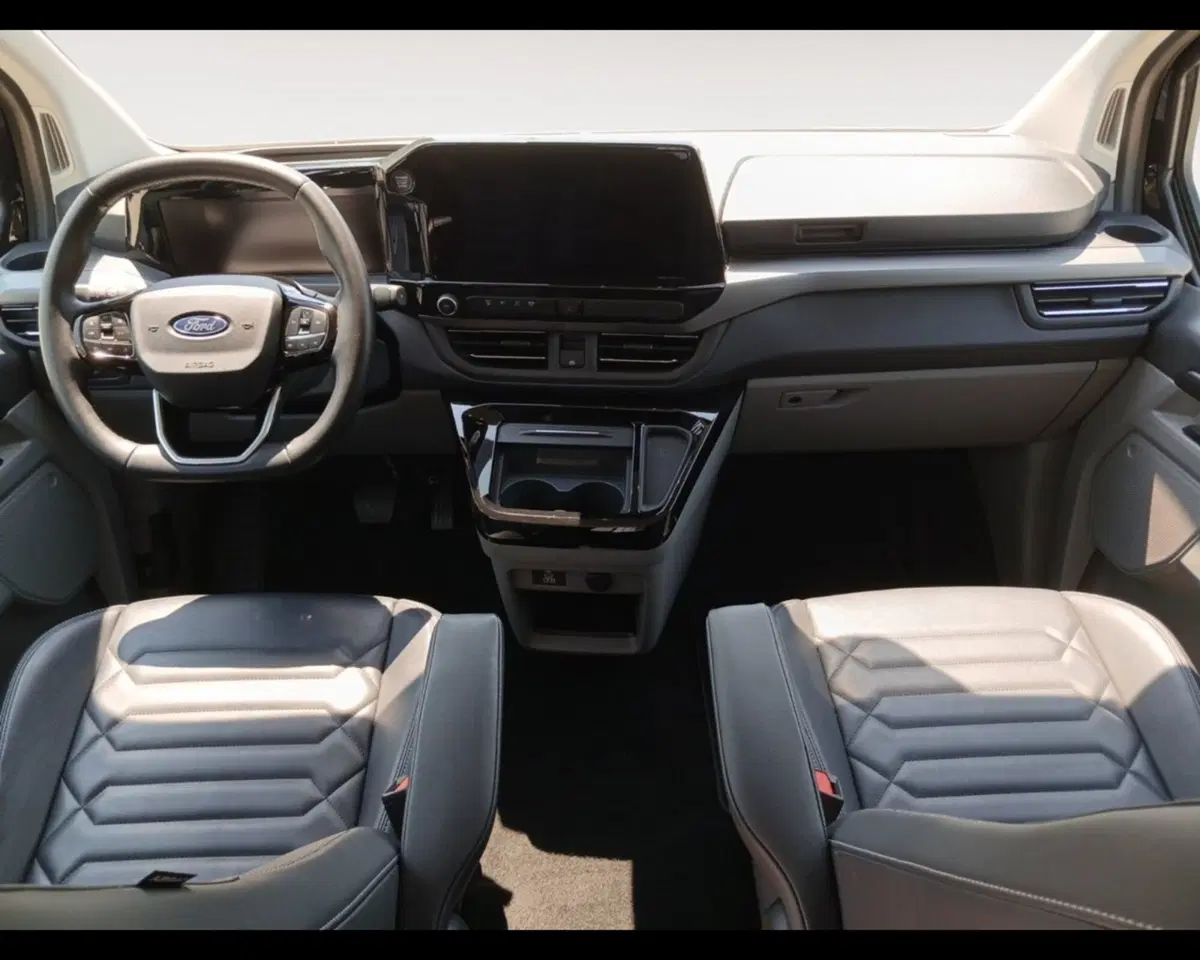 Ford Tourneo Custom usata a Ravenna (10)