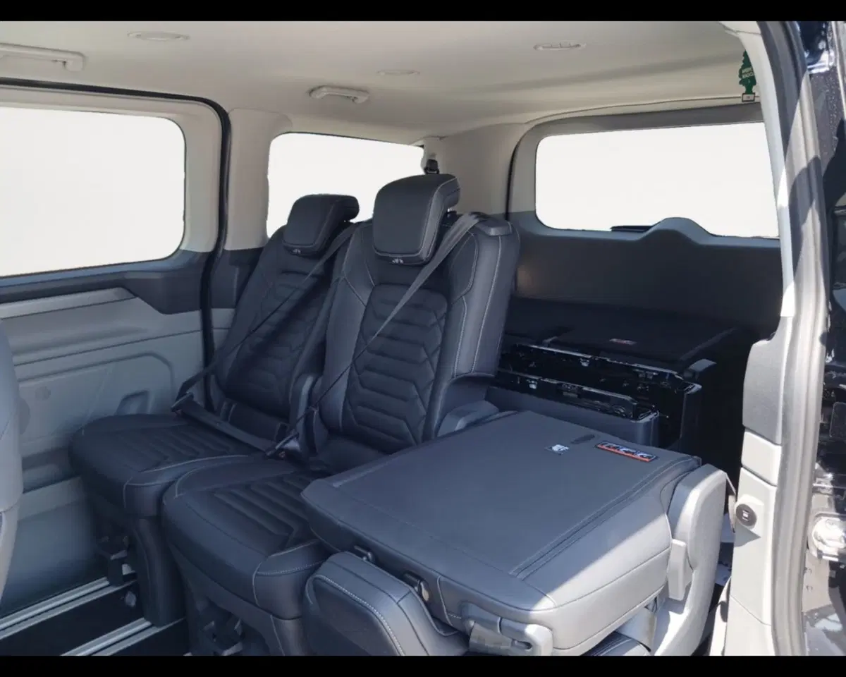 Ford Tourneo Custom usata a Ravenna (13)