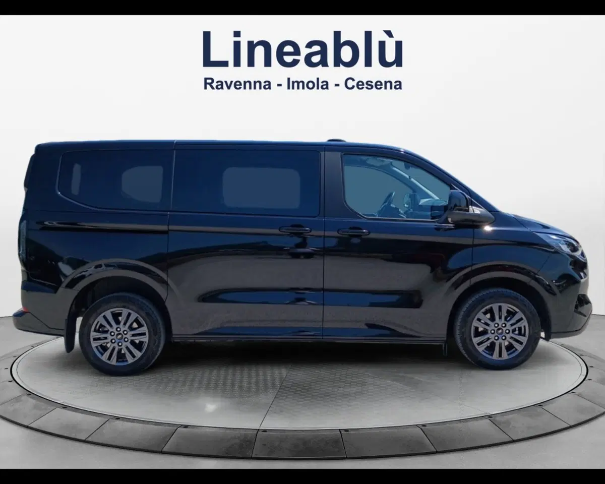 Ford Tourneo Custom usata a Ravenna (6)