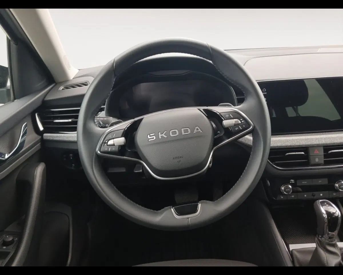 Skoda Kamiq usata a Ravenna (12)