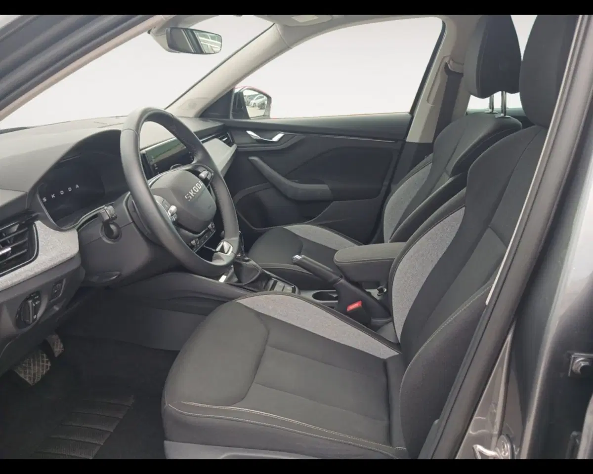 Skoda Kamiq usata a Ravenna (9)
