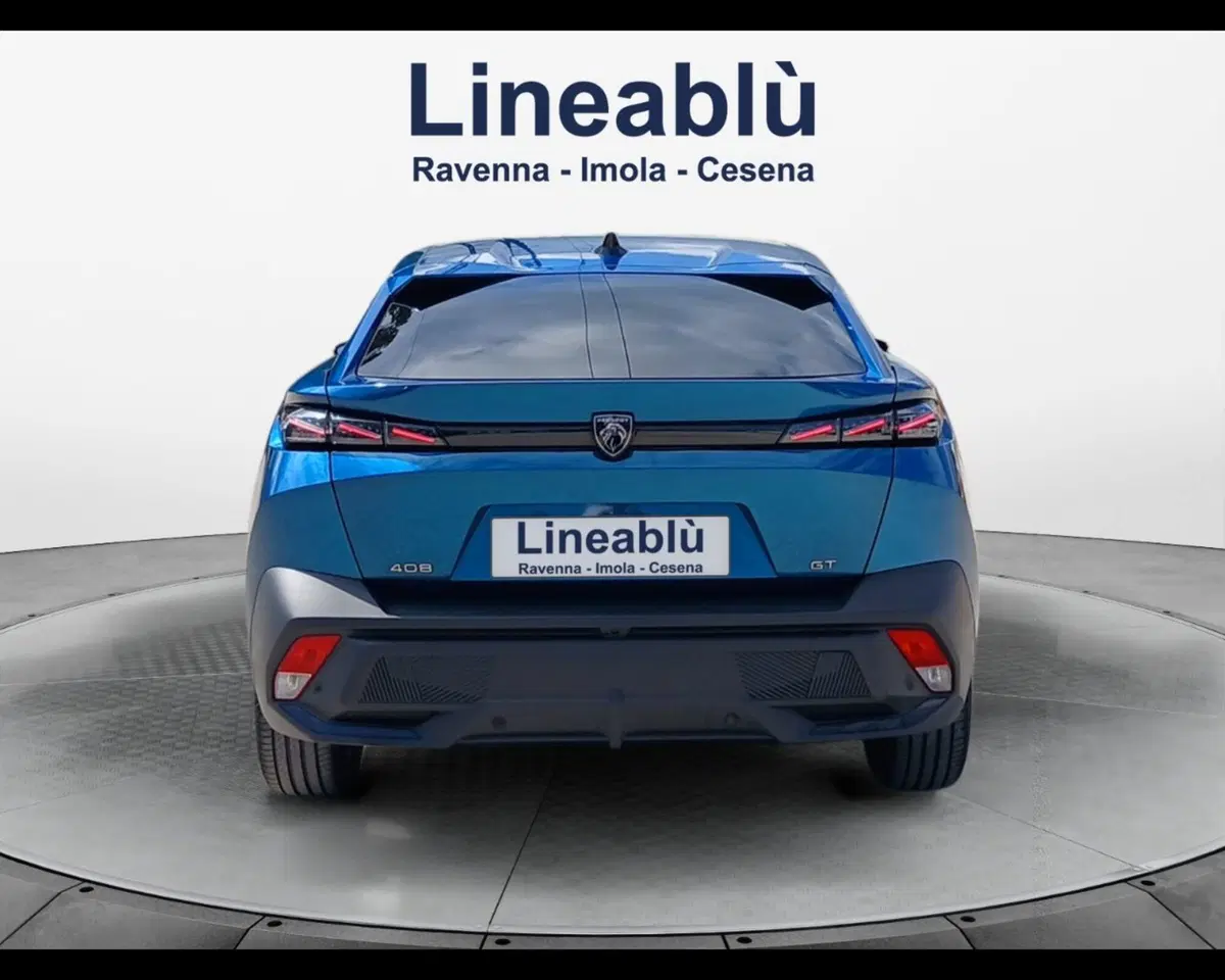 Peugeot 408 usata a Ravenna (4)
