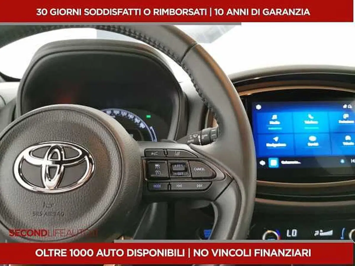 Toyota Aygo X usata a Chieti (14)