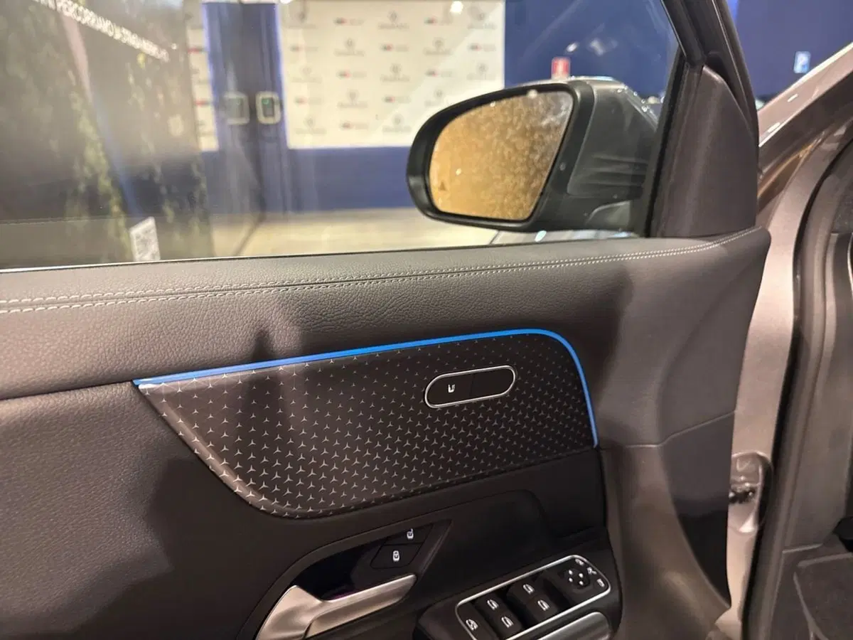 Mercedes-Benz EQA usata a Firenze (18)