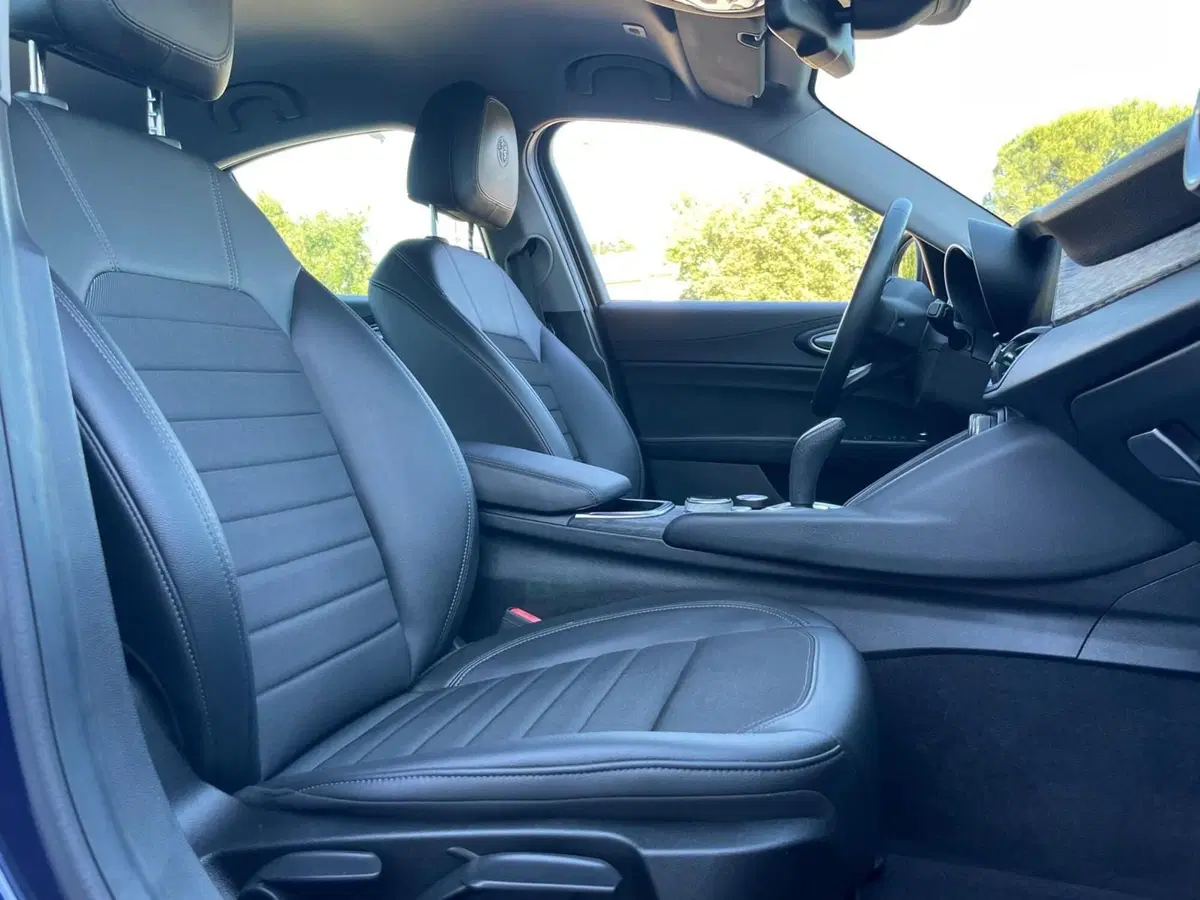 Alfa Romeo Giulia usata a Ancona (14)