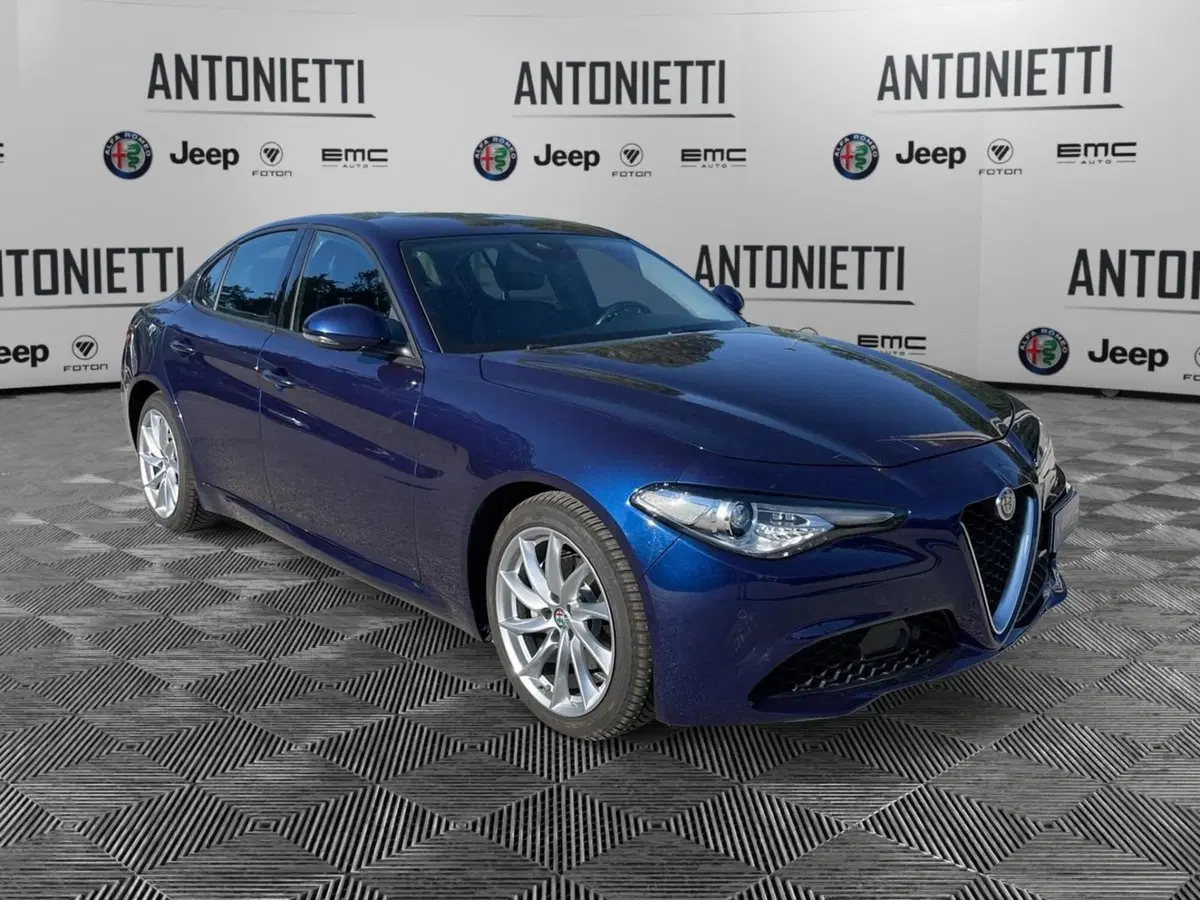 Alfa Romeo Giulia usata a Ancona (3)