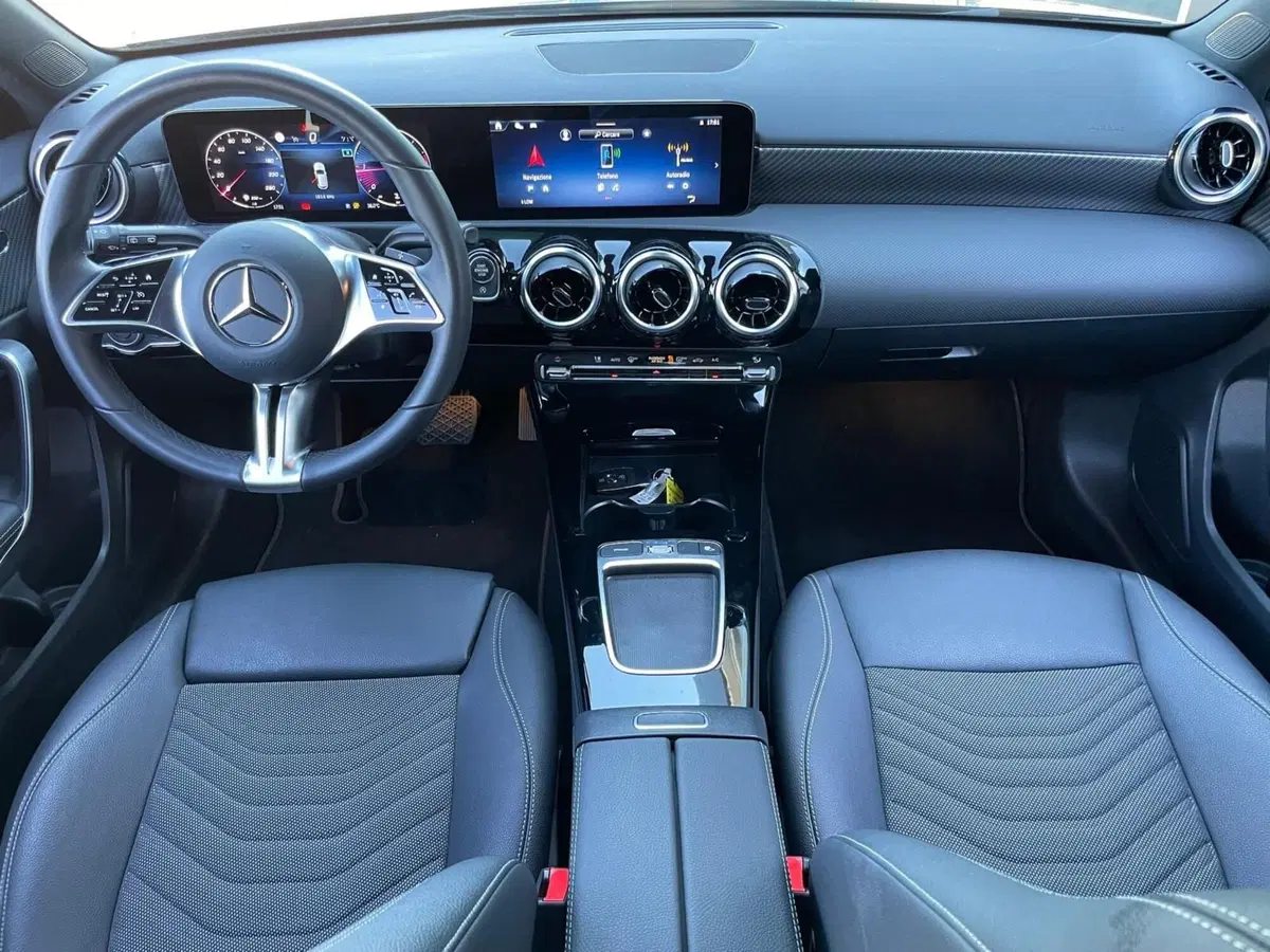 Mercedes-Benz Classe A Sedan usata a Ancona (10)